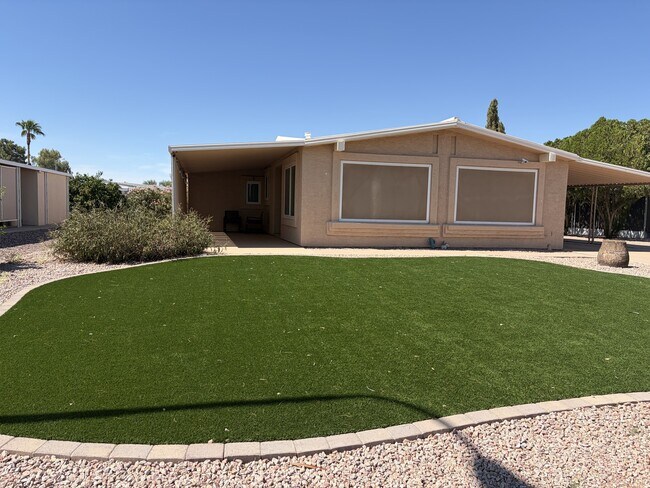 Foto del edificio - 9230 E Citrus Ln S