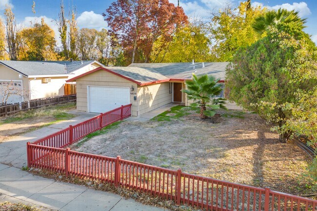 Building Photo - 6829 Cherrywood Cir