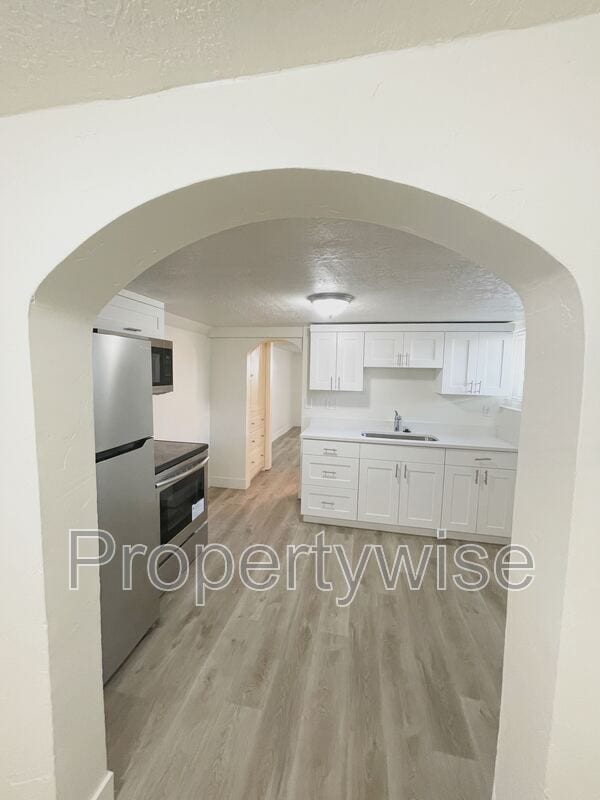 Foto del edificio - 763 E Scott Ave