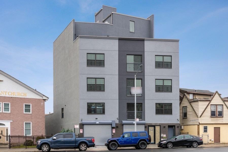 Foto principal - 104-22 Astoria Blvd