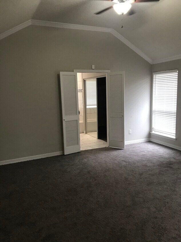 5310 Shady Gardens Dr, Kingwood, TX 77339 House Rental in Kingwood