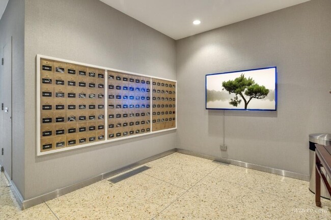 Foto del edificio - 1000 North Point St