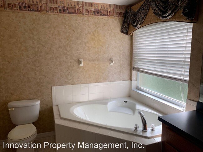 Foto del edificio - 3 br, 2 bath House - 840 Alpine Court