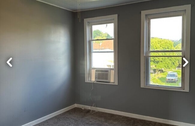 Photo - 813 10th St House