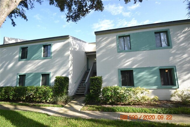 Foto del edificio - 877 114th Ave N