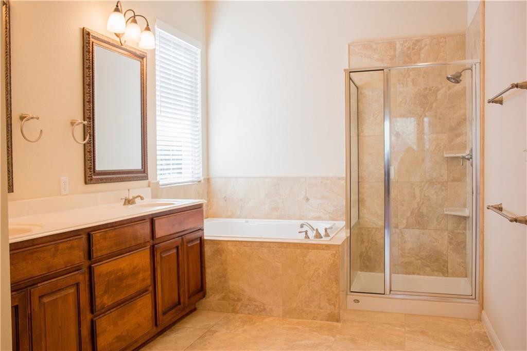 Building Photo - 7120 Via Correto Dr