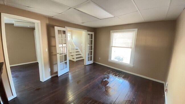 Building Photo - 112 Heaton Ave