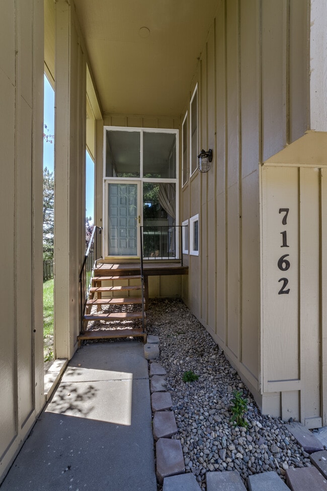 Building Photo - Glenbrook Homes (Irvington)