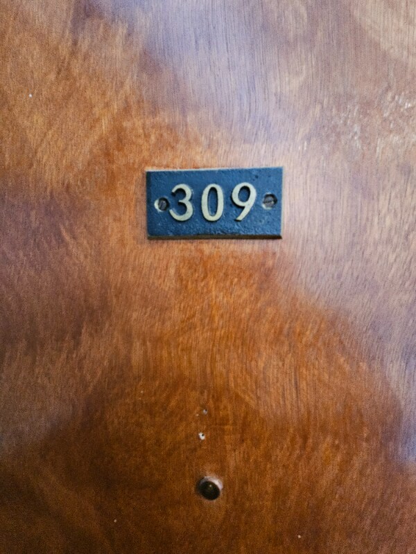 Foto del edificio - 1885 Taylor Rd