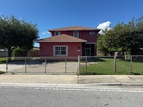 Building Photo - 1390 W 33rd St
