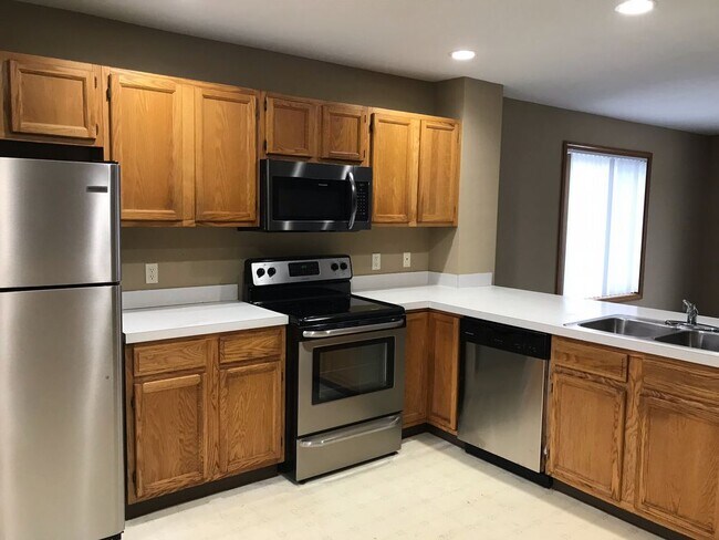 Foto del edificio - 10797 Chicago Dr.