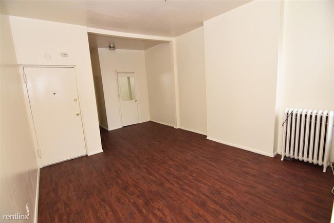 Building Photo - 2 br, 1 bath  - 7214 3rd Ave