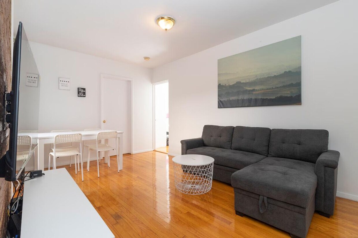 Foto principal - 1800 2nd Ave