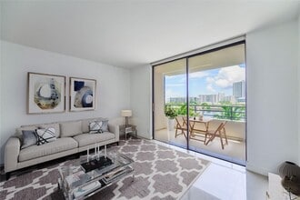 Building Photo - 500 Three Islands Boulevard