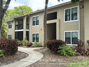 Building Photo - 4069 Crockers Lake Blvd