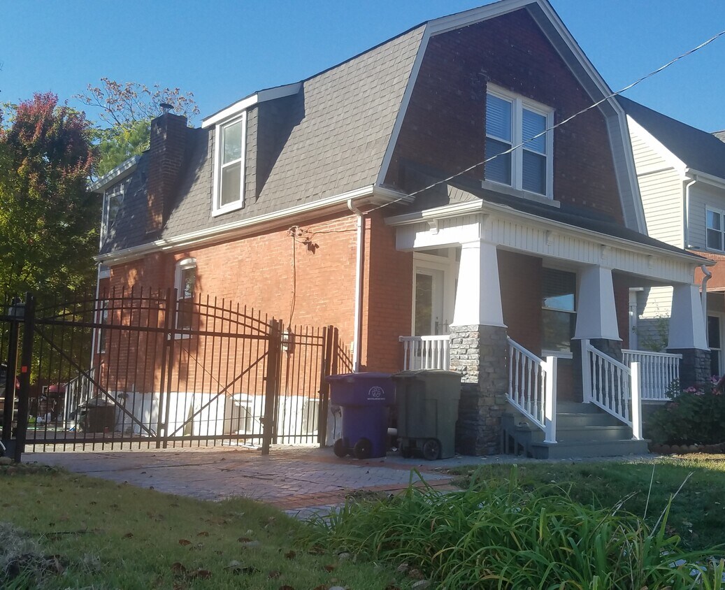6910 Plateau Ave, St. Louis, MO 63139 House for Rent in St. Louis, MO