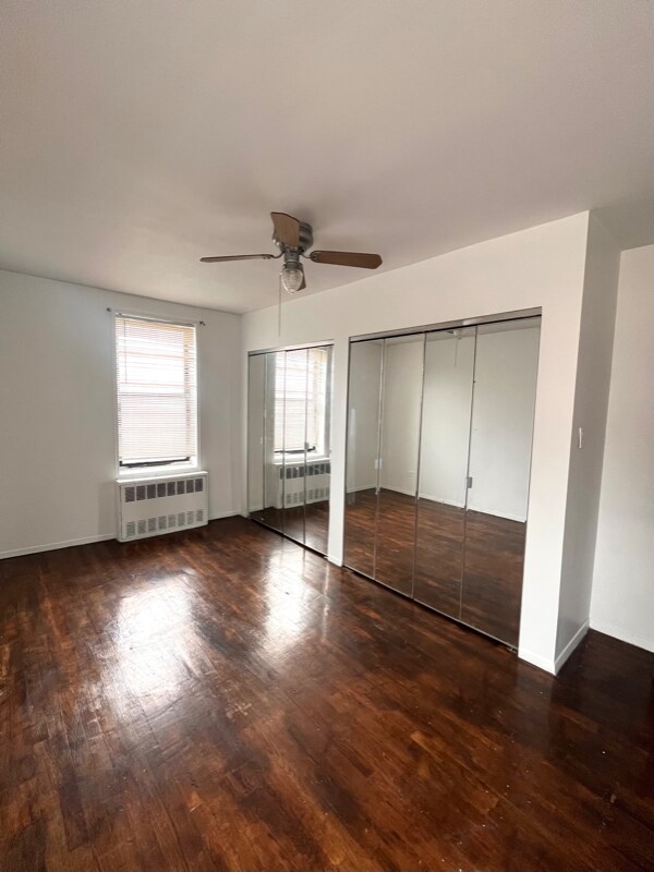 Primary Photo - 3255 Randall Ave