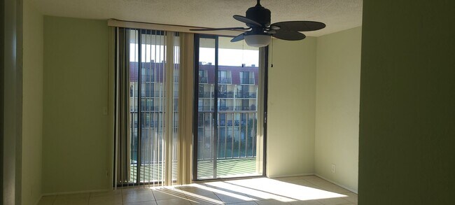 Building Photo - Amazing Community - Live Across Daytona Beach Inc Water, Internet & Cable (7-12 mo lease - not fu...