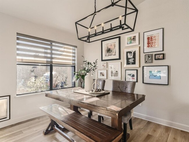 Building Photo - 4609 San Simeon Dr