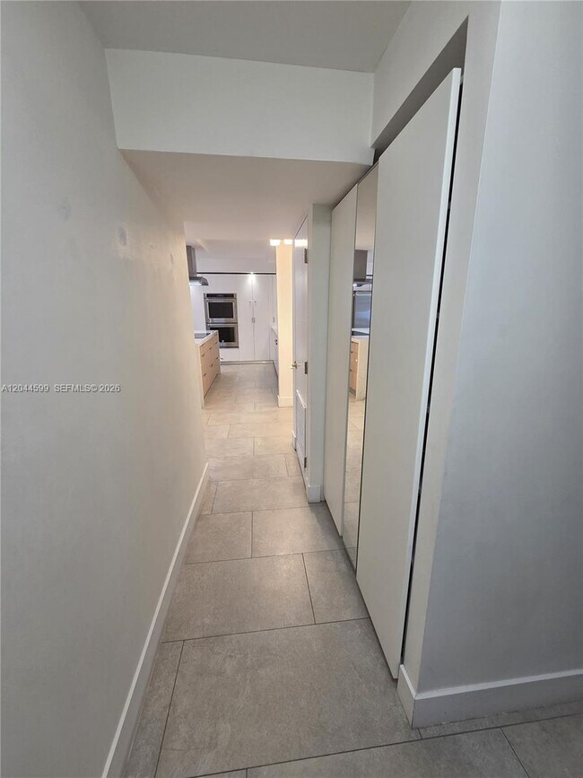 Foto del edificio - 20401 NE 30th Ave