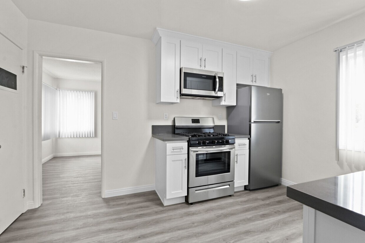 Foto del edificio - 1824 16th St in Santa Monica