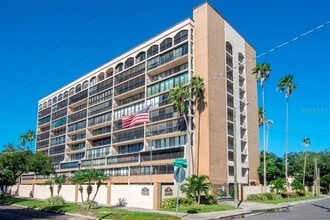Building Photo - 3211 W Swann Ave