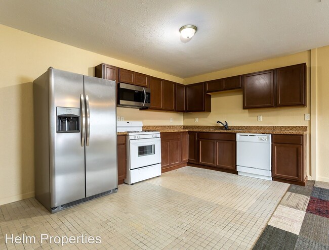 Building Photo - 751 N 7th St