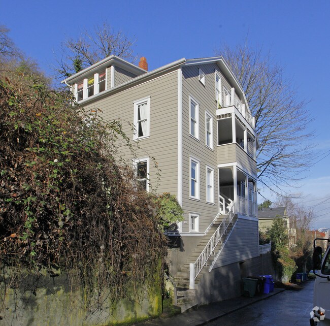 Foto del edificio - Trolley Hill Apartments