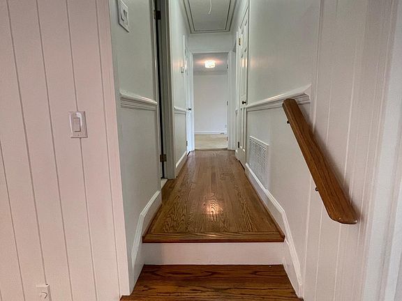 Building Photo - 11050 Bryant St