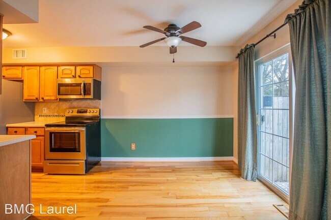 Foto del edificio - 3 br, 1.5 bath House - 38 Triple Crown Ct