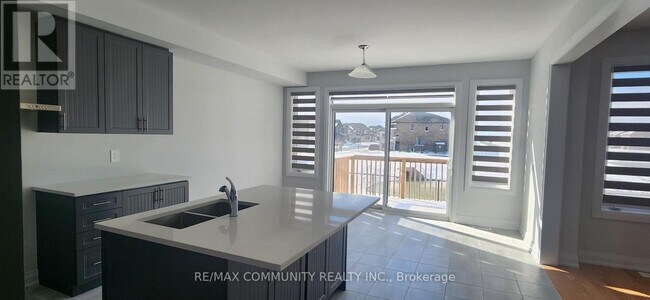 Photo du bâtiment - 178 St. Joseph Rd