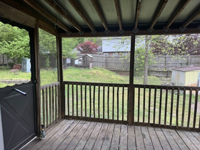 Foto del edificio - Croaker