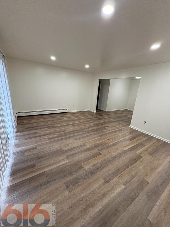 Foto del edificio - 630 56th St SE