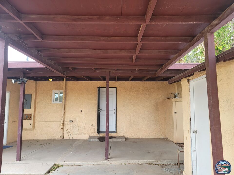 Building Photo - 232 E Brighton Ave