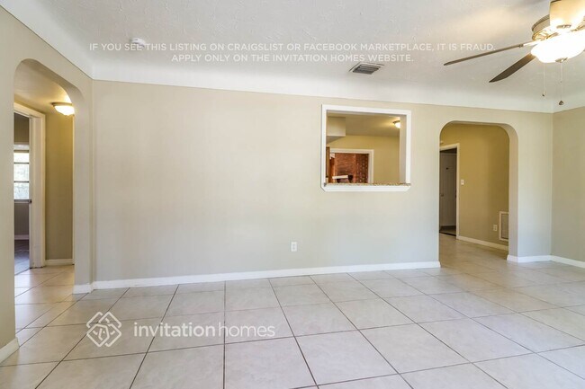 Foto del edificio - 2121 McKinley St