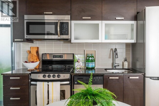 Photo du bâtiment - 36 Lisgar St