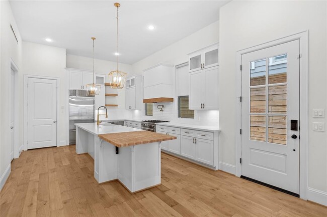 Foto del edificio - 113 E 26th St
