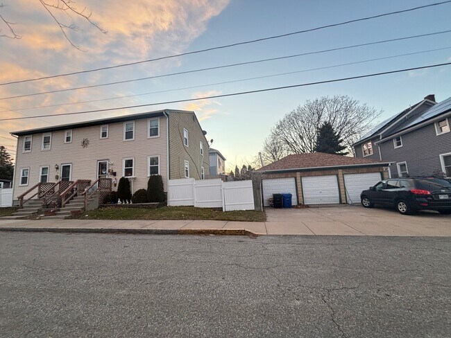 Foto del edificio - 18 Homer St