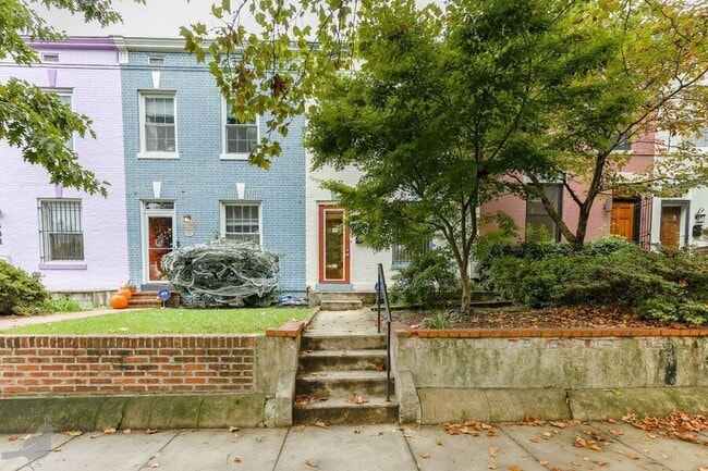 Foto del edificio - 337 14th St NE