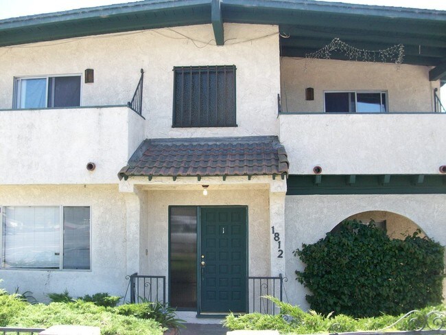 Foto del edificio - 1812 Grant Ave