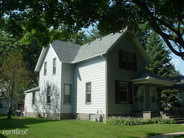 Primary Photo - 410 Harrison St