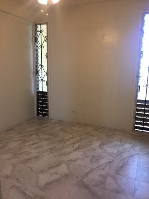 Foto del edificio - Well maintained 2 bedroom 1 bathroom unit ...