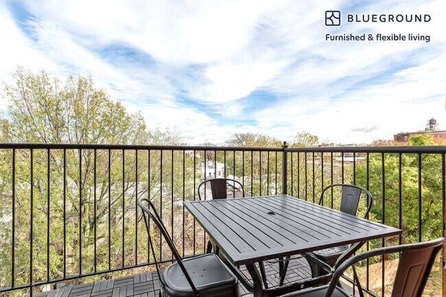 Foto del edificio - 257 15th St