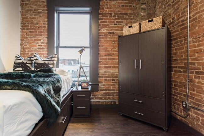 The Tomorrow Building Apartments - Chattanooga, TN ...
