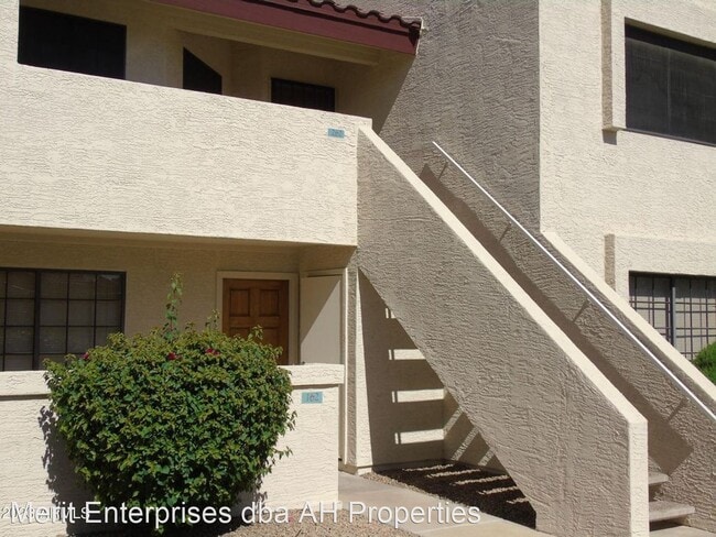Building Photo - 2 br, 2 bath House - 2020 W UNION HILLS DR...