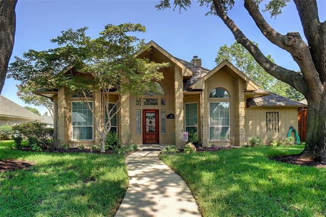 Foto principal - 108 Mesquitewood St