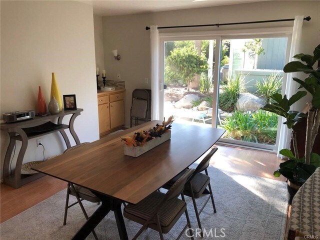 Foto del edificio - 3445 Hollow Brook Cir