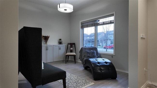 Building Photo - 71 Appleford Gate