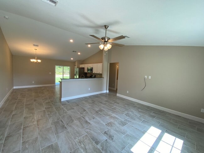Foto del edificio - Desirable SW Ocala Neighborhood 3/2/2 **Wo...