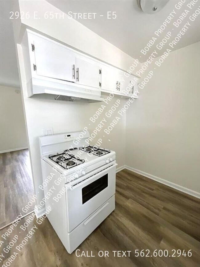 Foto del edificio - 2926 E 65th St